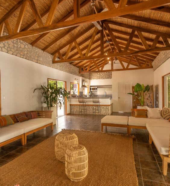 accommodations-surfhouse-playaavellanas-bottom-min