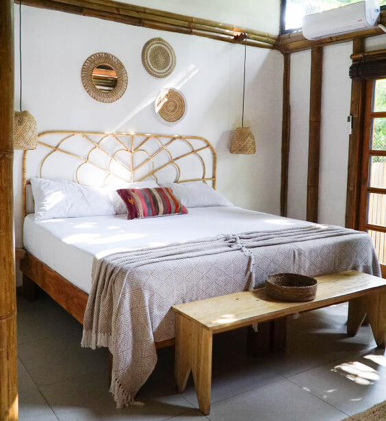 accommodations-surfhouse-santateresa-bottom-min