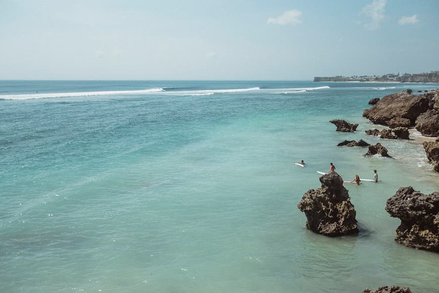 Turquoise water and surf breaks near Padang Padang in Uluwatu Bali