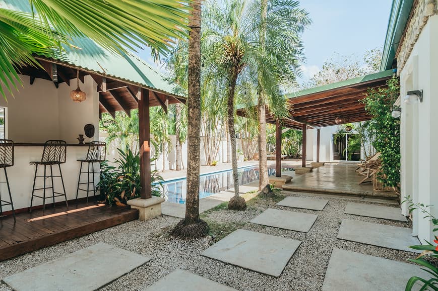 Tropical pool and outdoor lounge area at Dreamsea Costa Rica Avellanas